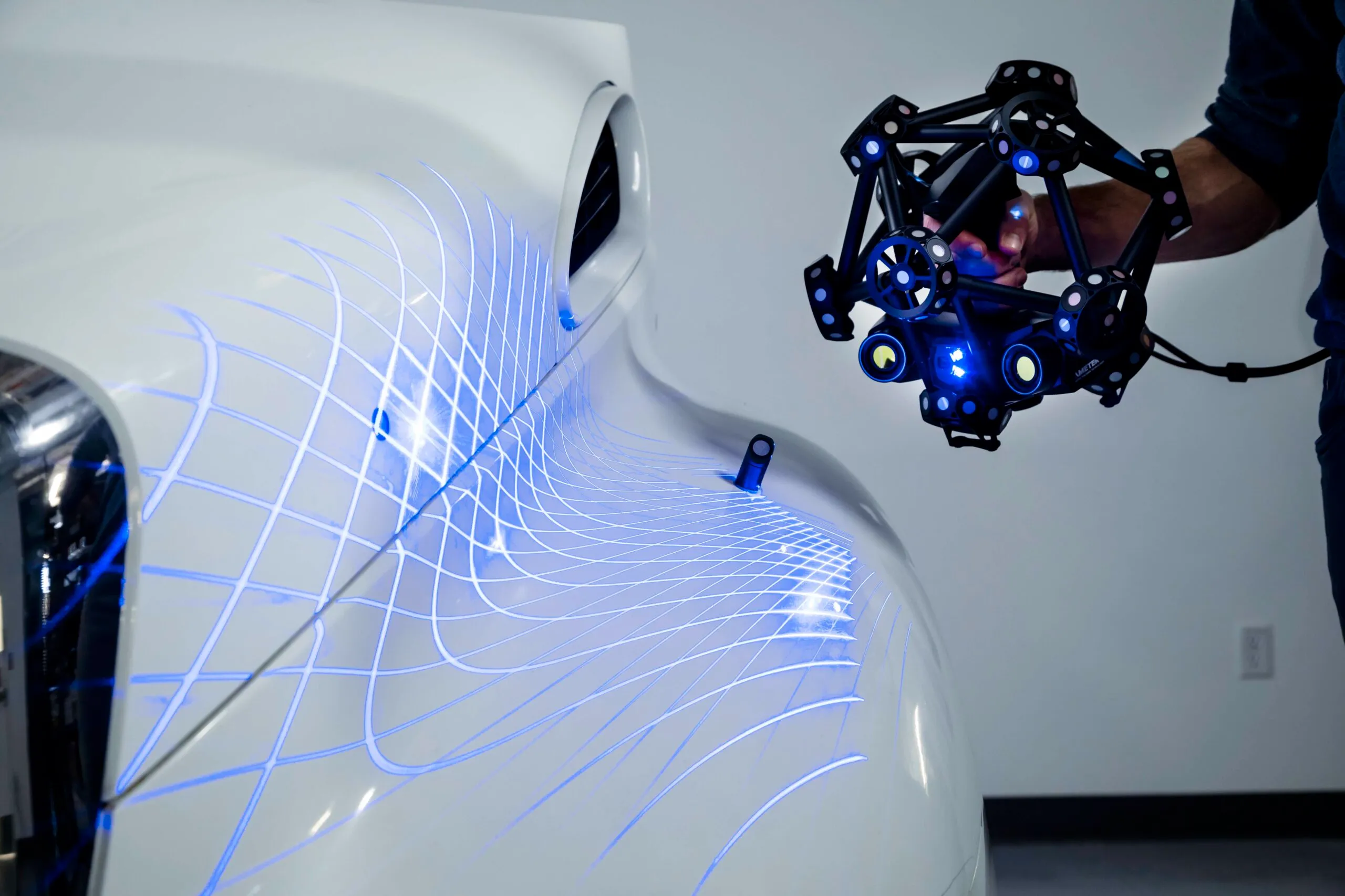 You are currently viewing Why Laser-Based 3D Scanning Is Revolutionizing Manufacturing